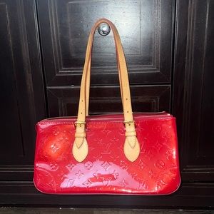 AUTHENTIC LOUIS VUITTON Rosewood Avenue Handbag Monogram Vernis